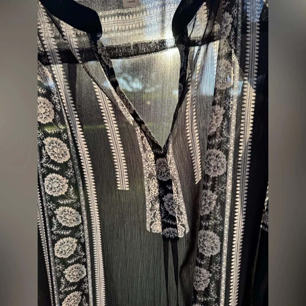 Knox Rose Women's Black and White Sheer. swimsuit cover - Picture 7 of 12